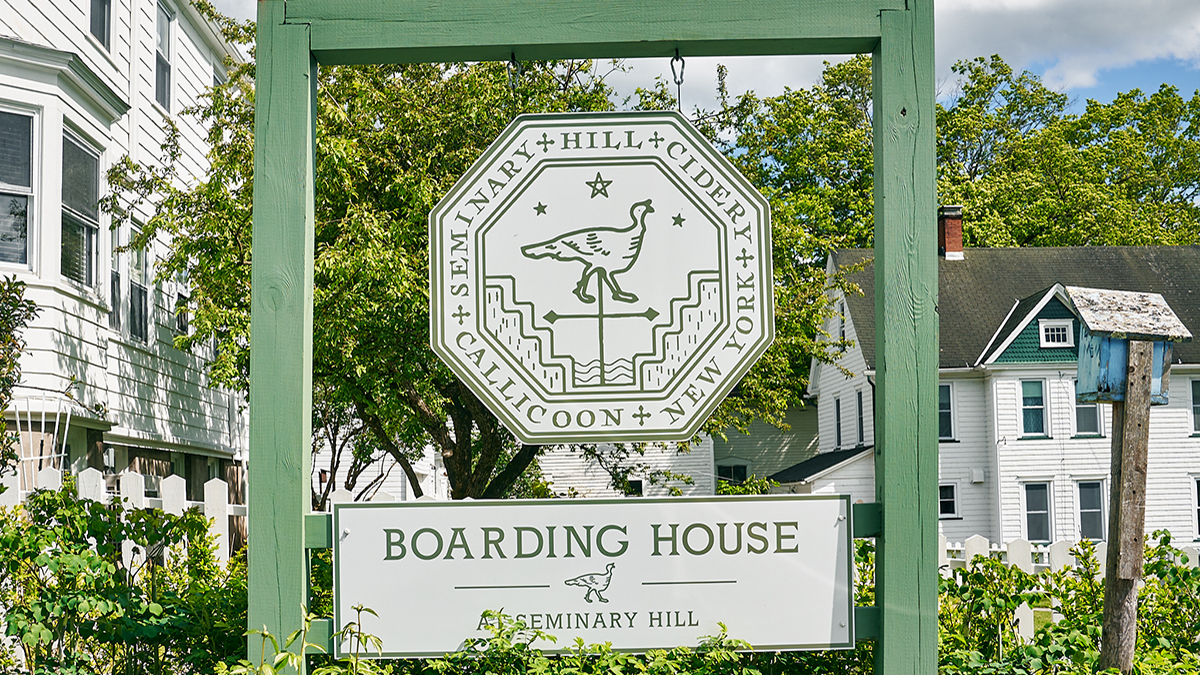 Ymlpornindian - Seminary Hill Boarding House-cover - Delaware Highlands Conservancy