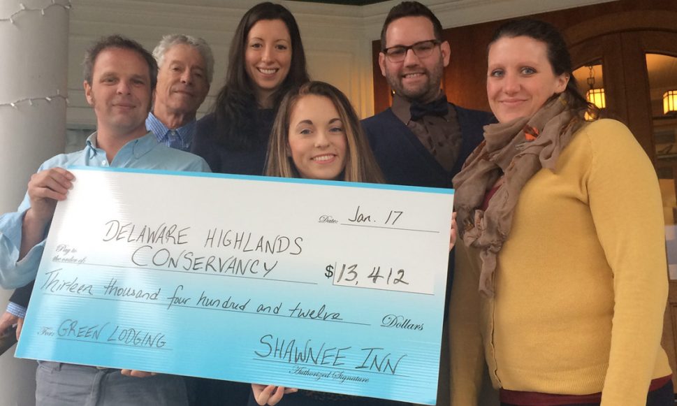 Shawnee Inn Guests Donate to Protect Land