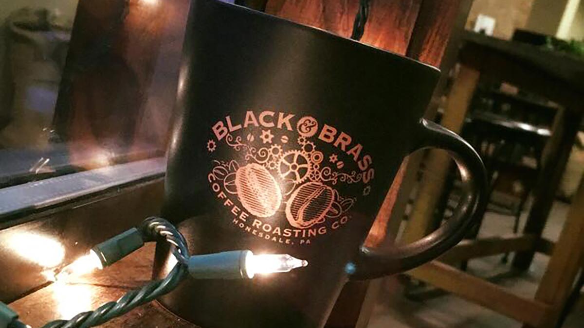 Coffee mug with lights